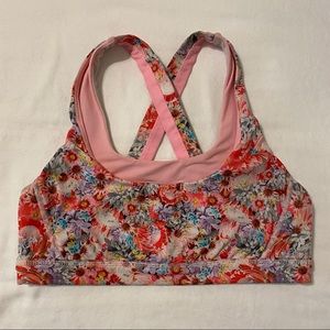 Lululemon Flowabunga Multi Stuff Your Bra - Size 8